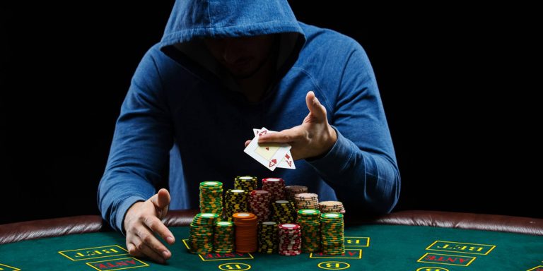 Why is Poker Online Highly Popular?